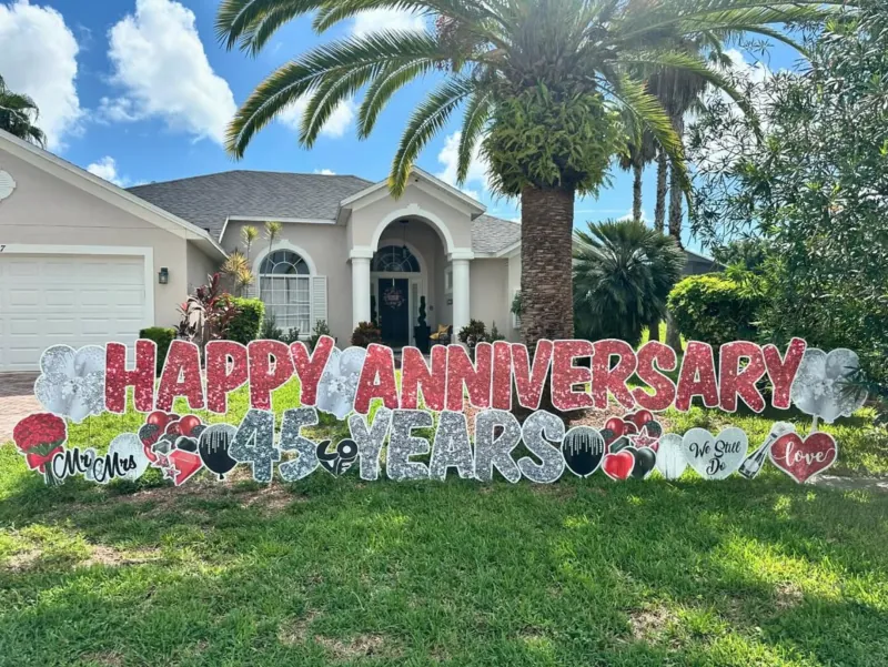 Anniversary yard greeting display
