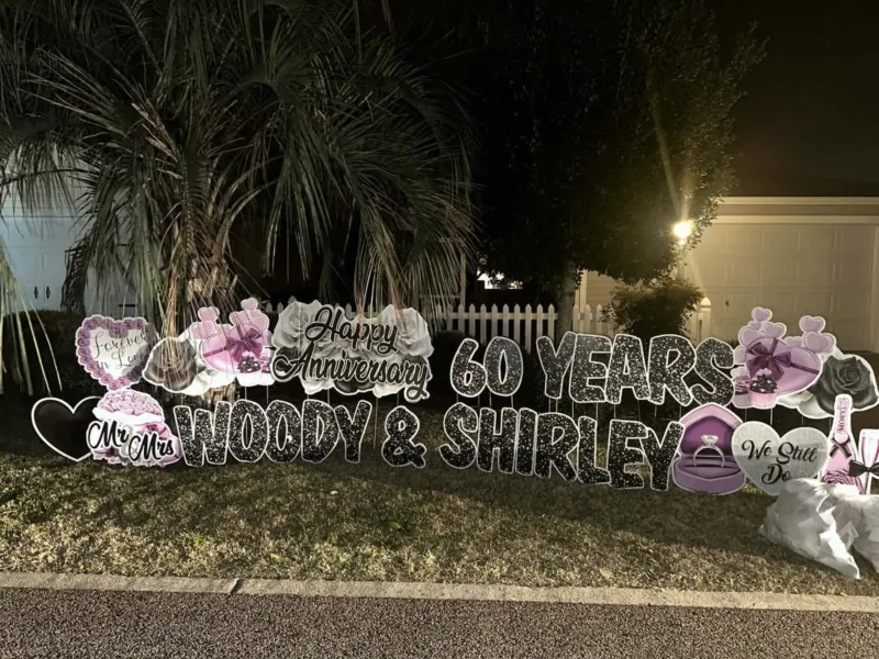 Anniversary yard greeting display