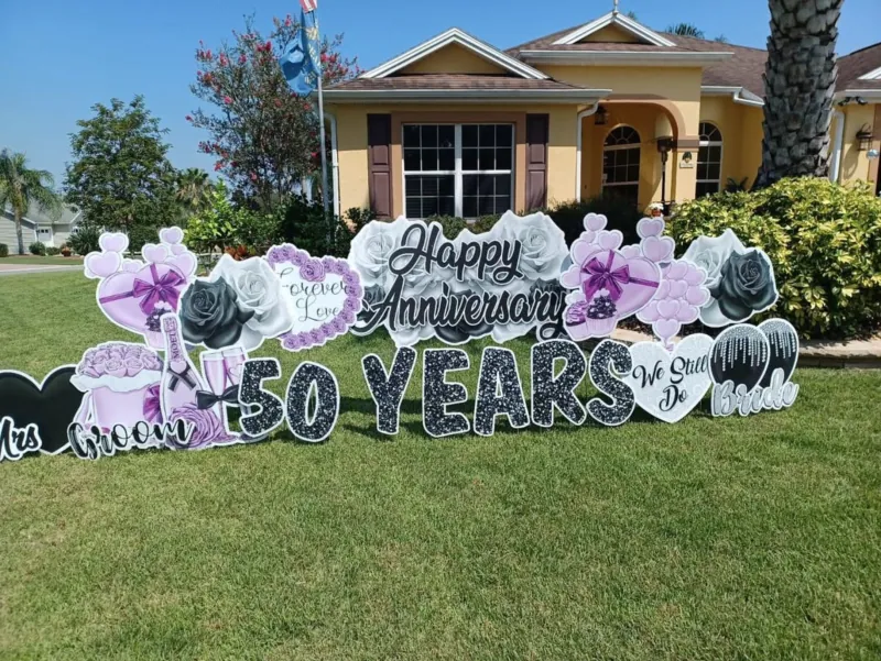 Anniversary yard greeting display