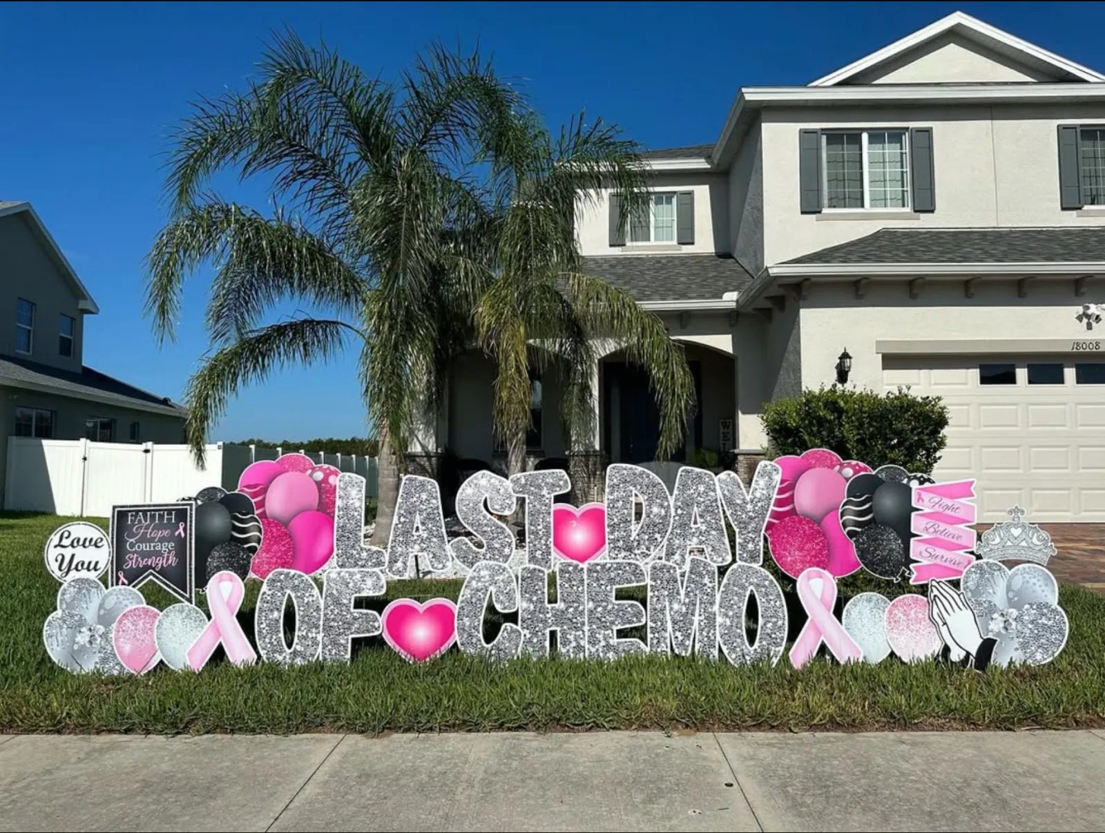 Celebration yard greeting display