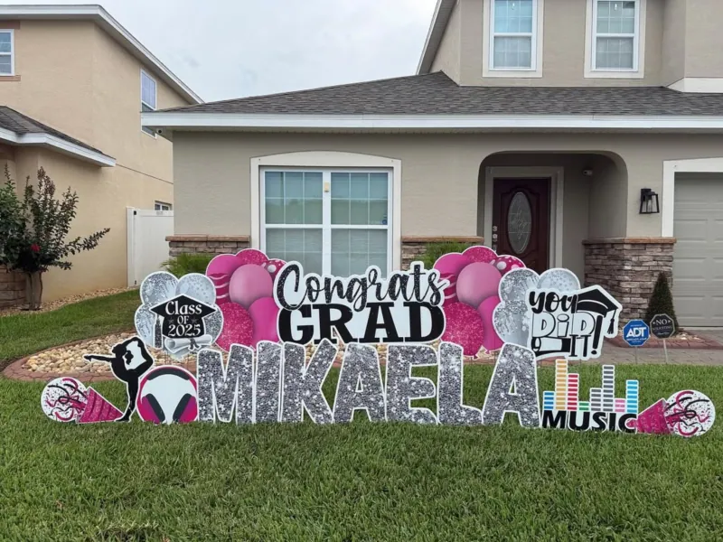 Graduation yard greeting display